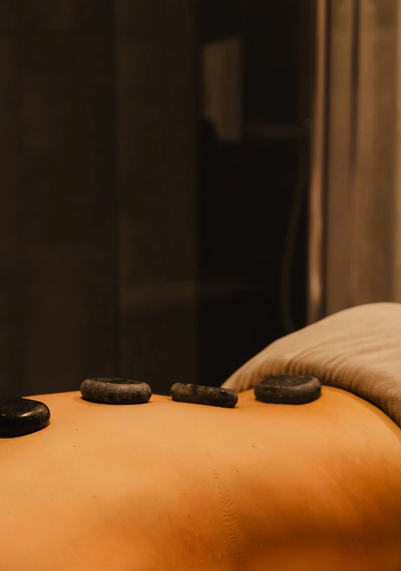 massage-pierre-chaude