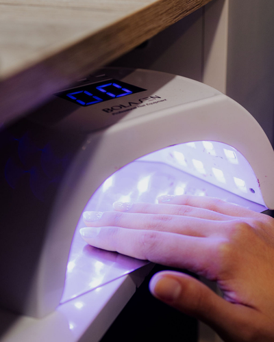 Onglerie lampe uv Institut Spa Lamalgue Toulon Mourillon Var (1)
